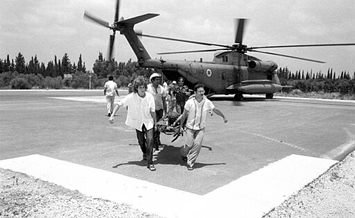 512px-פינוי_פצועים_במלחמת_לבנון_הראשונה